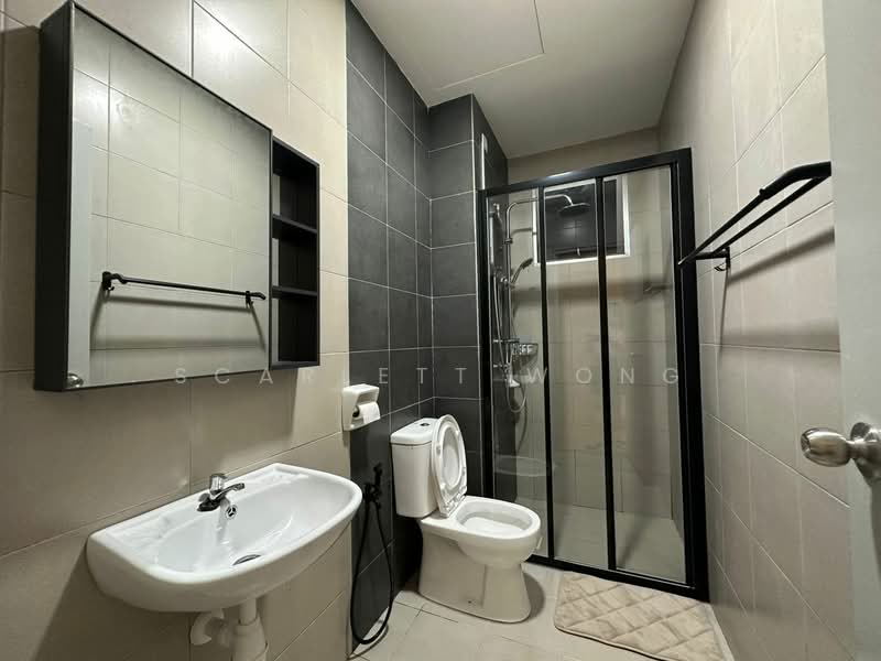 Service Residence for Rent at SkyLake Residence - Scarlett Wong - Bathroom - PropertyGuru.com.my