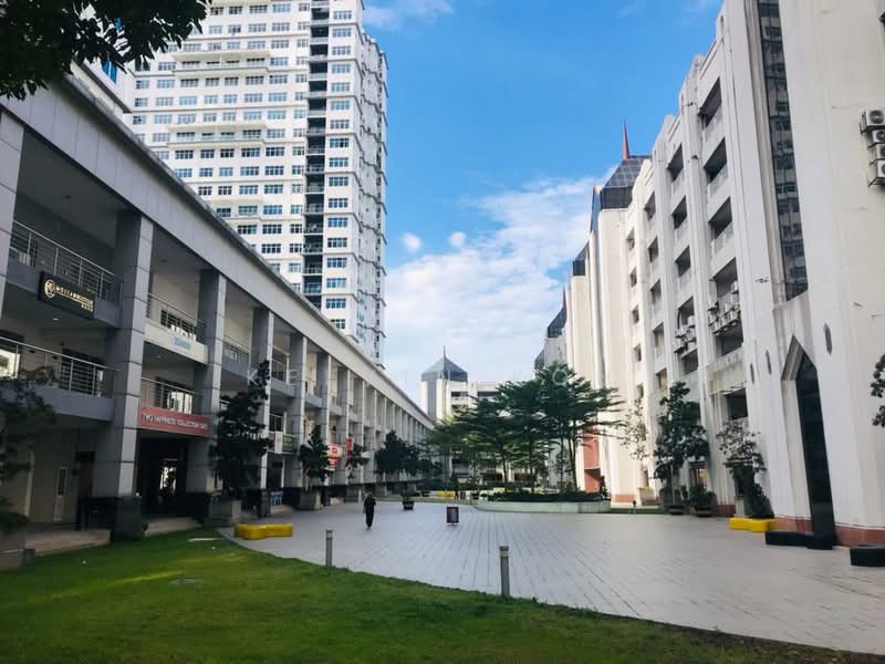 Shop / Office for Rent in BANDAR PUCHONG JAYA (Puchong) - Kelvin Koh - Exterior - PropertyGuru.com.my