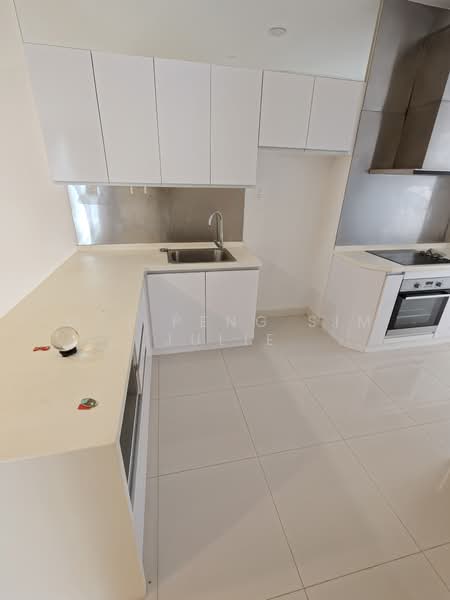 Servis Apartment untuk Dijual di Camellia Serviced Suites - Ooi Peng Sim Julie - Kitchen - PropertyGuru.com.my