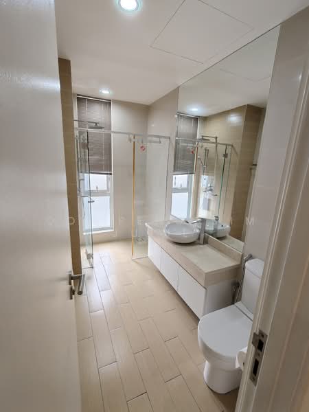 Servis Apartment untuk Dijual di Camellia Serviced Suites - Ooi Peng Sim Julie - Bathroom - PropertyGuru.com.my