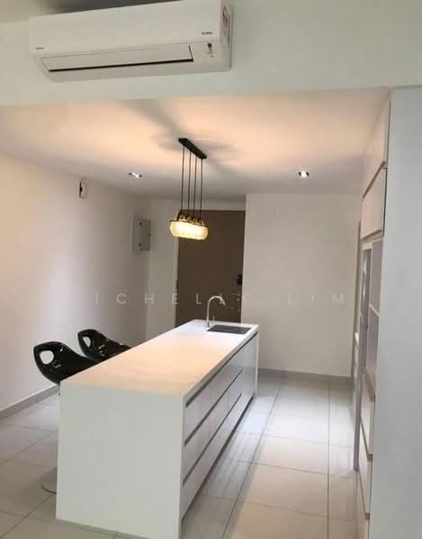 Service Residence for Sale at Southkey Mosaic - Michelle Lim - Kitchen - PropertyGuru.com.my