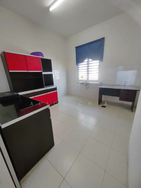 2-storey Terraced House for Rent in Johor Bahru (Johor) - Alice Chia - Kitchen - PropertyGuru.com.my