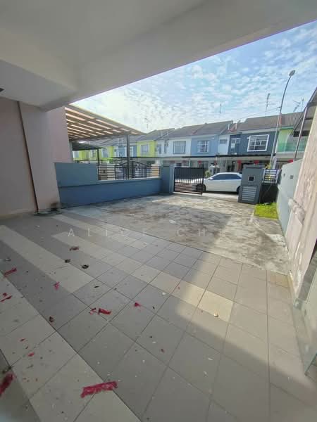 2-storey Terraced House for Rent in Johor Bahru (Johor) - Alice Chia - Exterior - PropertyGuru.com.my