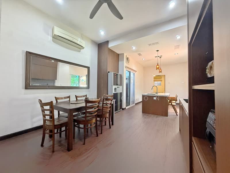 1-storey Terraced House for Sale in Taman Perpaduan (Tambun) - Kelvin Chong - Dining Room - PropertyGuru.com.my