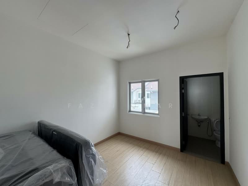 2-storey Terraced House for Sale in Bandar Bukit Raja (Klang) - Fazri Omar - Bedroom - PropertyGuru.com.my