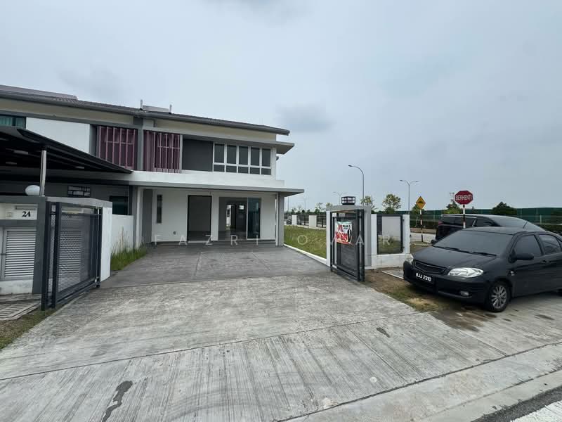 2-storey Terraced House for Sale in Bandar Bukit Raja (Klang) - Fazri Omar - Exterior - PropertyGuru.com.my