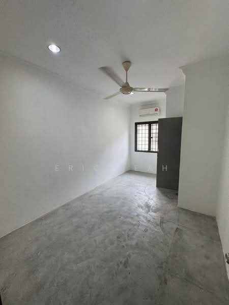 Rumah Teres 2 Tingkat untuk Dijual di Taman Mount Austin (Tebrau) - Eric Seah - PropertyGuru.com.my