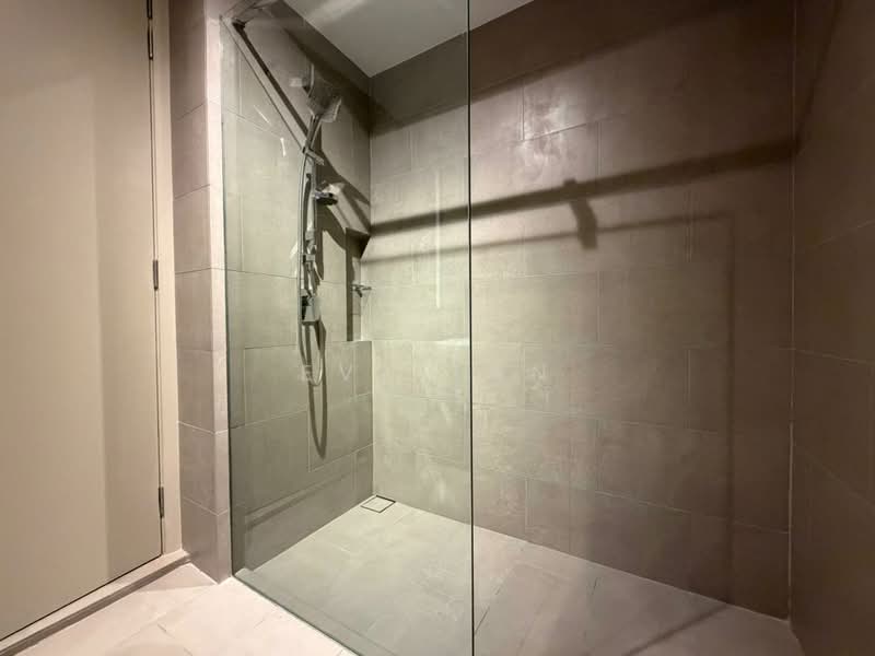 Kondominium untuk Disewa di Residensi Astrea - Eve Tan - Bathroom - PropertyGuru.com.my