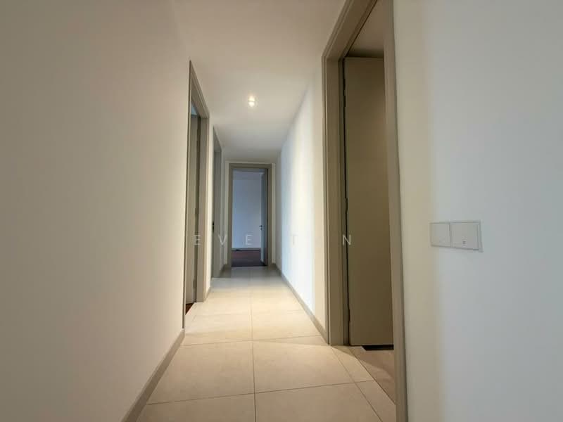 Kondominium untuk Disewa di Residensi Astrea - Eve Tan - Corridor - PropertyGuru.com.my