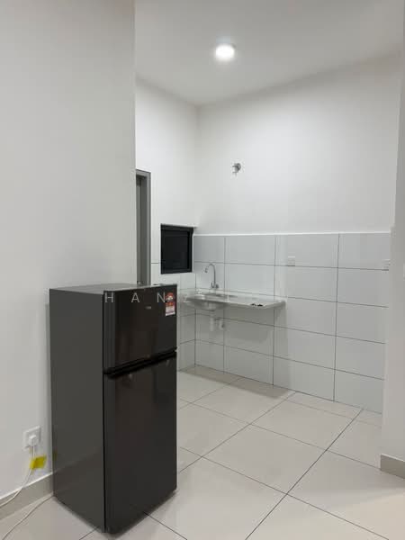 Service Residence for Rent at Traders Park - Hanz Low - Kitchen - PropertyGuru.com.my