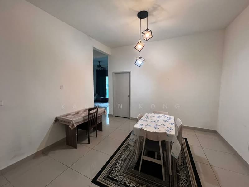 Saville D'lake untuk Untuk Disewa - RM 1,699 /bulan, Apr 2026 - Dining Room - PropertyGuru.com.my