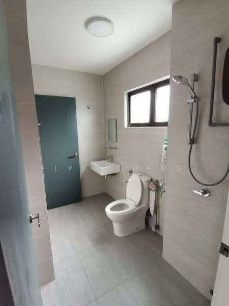 Condominium for Rent at Ayden Townhouse Warisan Puteri - Elysia Heng - Bathroom - PropertyGuru.com.my