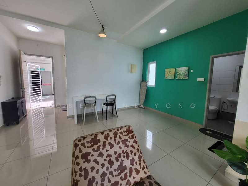 Seasons Amara Larkin untuk Untuk Disewa - RM 1,700 /bulan, Apr 2026 - Living Room - PropertyGuru.com.my