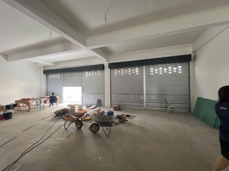 Shop / Office for Rent in Taman Molek (Johor Bahru) - Wyndz Tan - Interior - PropertyGuru.com.my