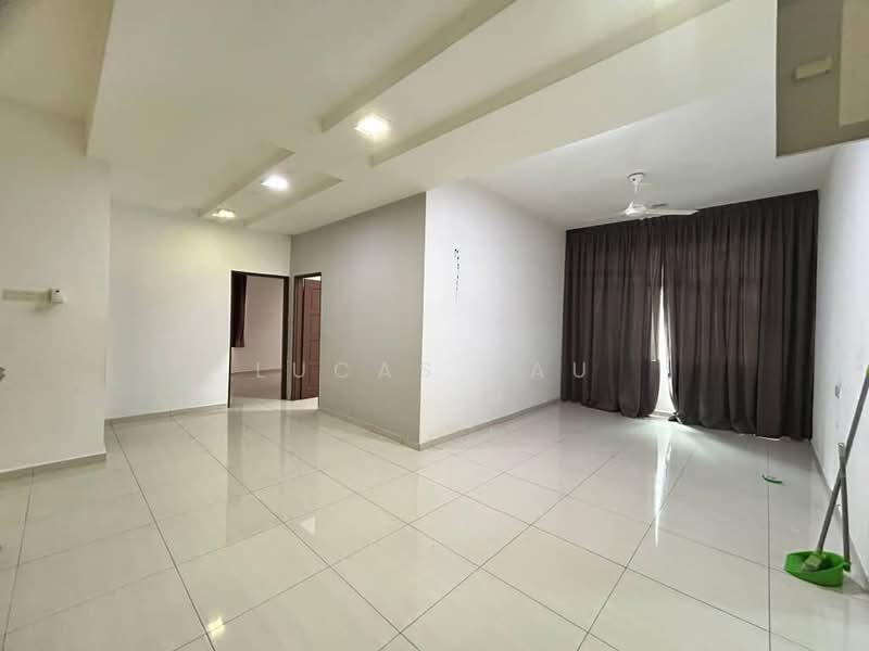 Semi-Detached House for Sale in Ipoh (Perak) - Lucas Yau - Living Room - PropertyGuru.com.my