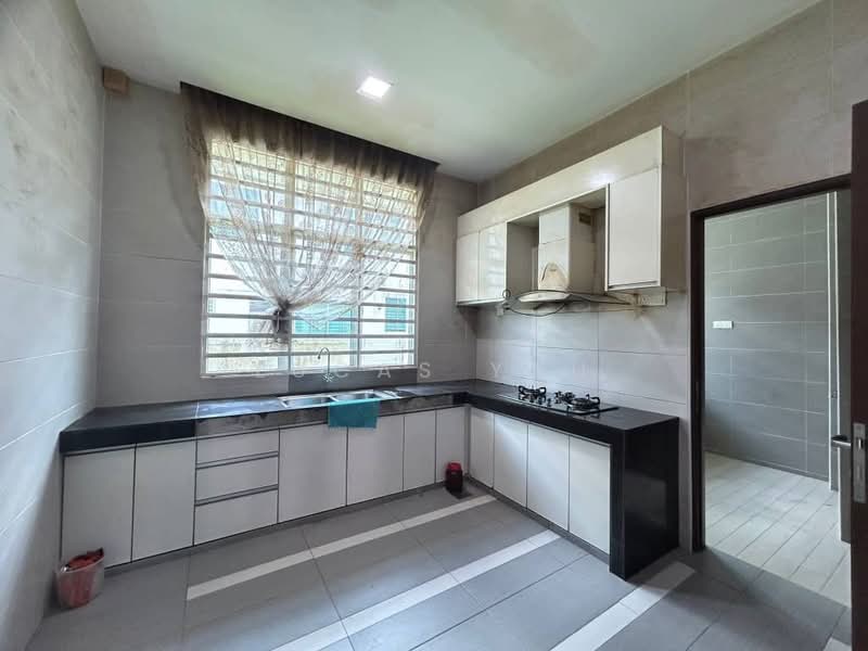 Semi-Detached House for Sale in Ipoh (Perak) - Lucas Yau - Kitchen - PropertyGuru.com.my