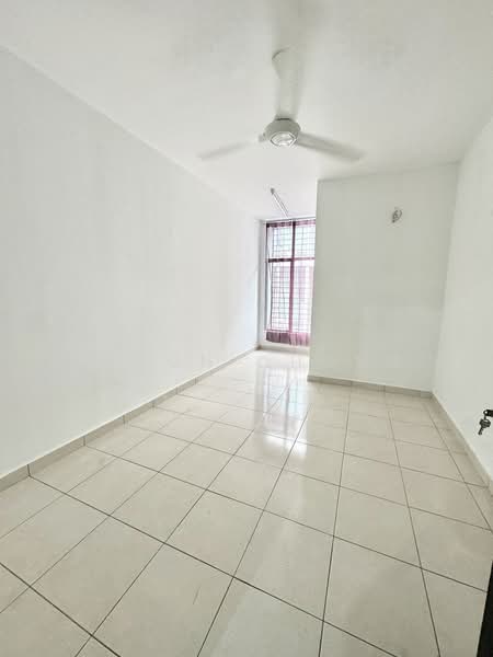 3-storey Terraced House for Rent in Kajang (Selangor) - Eldon Chong - Interior - PropertyGuru.com.my