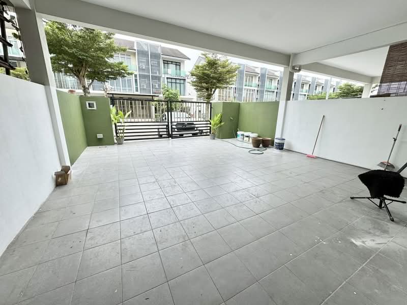 3-storey Terraced House for Rent in Kajang (Selangor) - Eldon Chong - Exterior - PropertyGuru.com.my