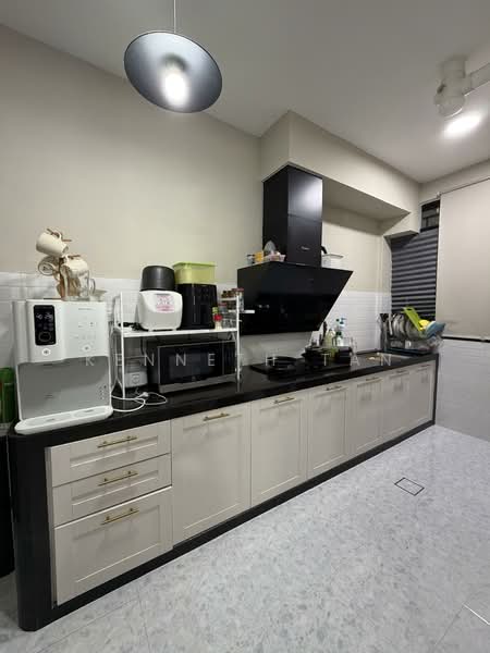 Apartment for Sale at Vista Seri Alam - Kenneth Tan - Kitchen - PropertyGuru.com.my