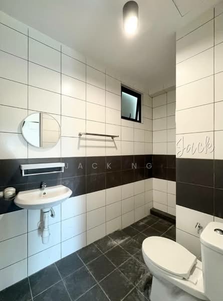 Praicon Tower untuk Untuk Dijual - RM 389,999, Mac 2026 - Bathroom - PropertyGuru.com.my