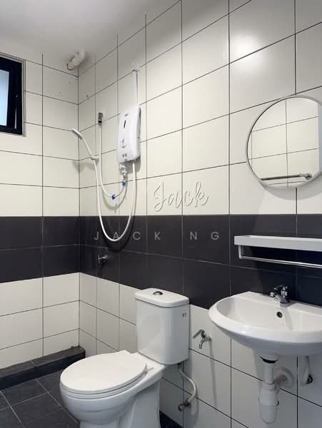 Praicon Tower untuk Untuk Dijual - RM 389,999, Mac 2026 - Bathroom - PropertyGuru.com.my