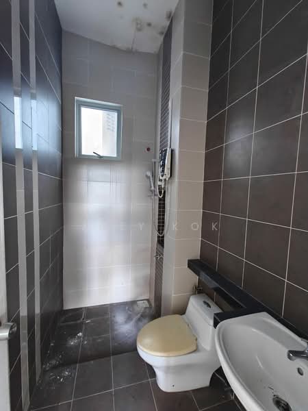 D'Rich Executive Suites untuk Untuk Dijual - RM 390,000, Apr 2026 - Bathroom - PropertyGuru.com.my