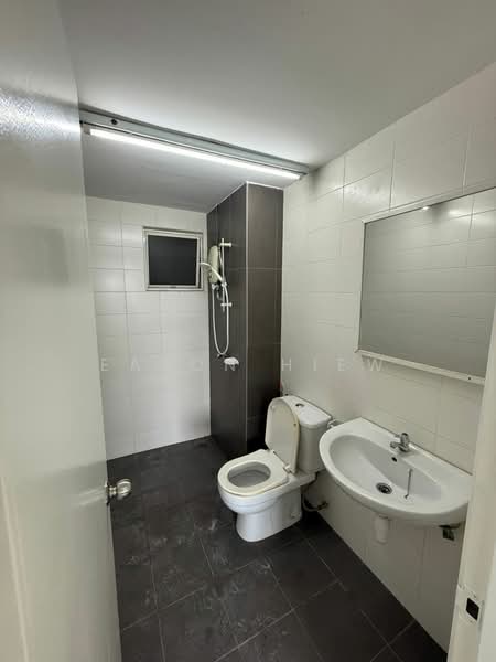 Service Residence for Rent at Endah Promenade - Eason Hiew - Bathroom - PropertyGuru.com.my