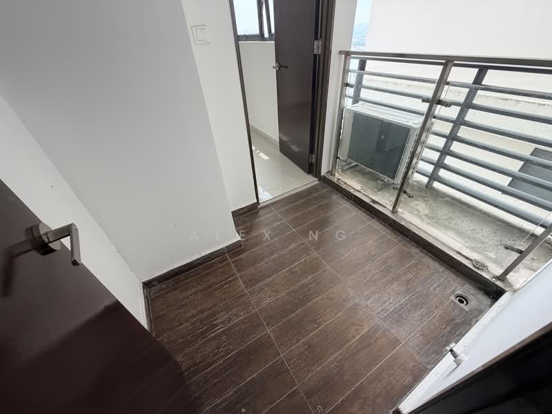 Kondominium untuk Dijual di Kings Bay @ Country Garden Danga Bay - Alex Ng - PropertyGuru.com.my