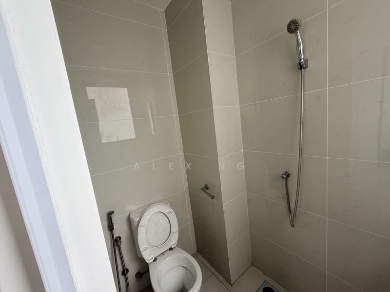 Kondominium untuk Dijual di Kings Bay @ Country Garden Danga Bay - Alex Ng - PropertyGuru.com.my