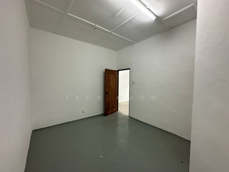 1-storey Terraced House for Sale in Taman Puteri Wangsa (Ulu Tiram) - Zack Chow - Interior - PropertyGuru.com.my