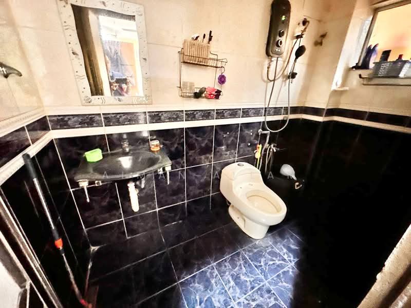 2-storey Terraced House for Sale in Bandar Putra Permai (Seri Kembangan) - Aiman Allam - PropertyGuru.com.my