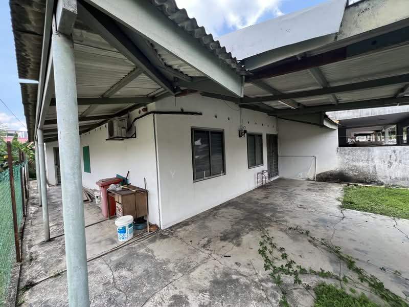 Rumah Teres 1 Tingkat untuk Dijual di Seksyen 8 (Petaling Jaya) - Key Ling - Exterior - PropertyGuru.com.my