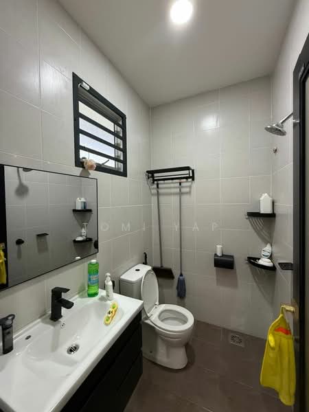 Terraced House for Sale in Senai (Kulai) - Tomi Yap - Bathroom - PropertyGuru.com.my