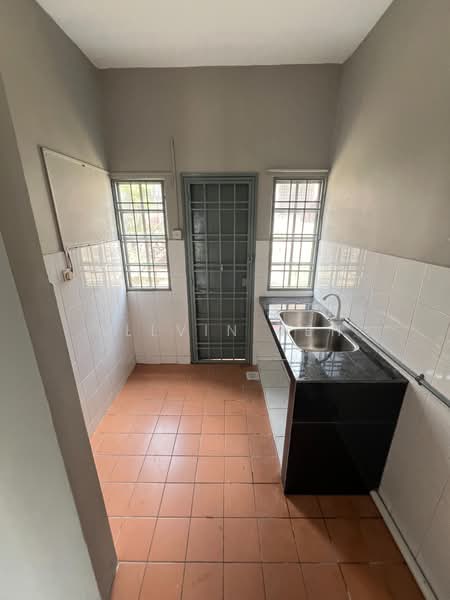 Terraced House for Rent in Seri Kembangan (Selangor) - Allvin Teh - Kitchen - PropertyGuru.com.my