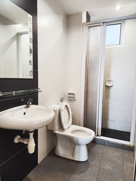 Summer Place untuk Untuk Disewa - RM 2,400 /bulan, Apr 2026 - Bathroom - PropertyGuru.com.my