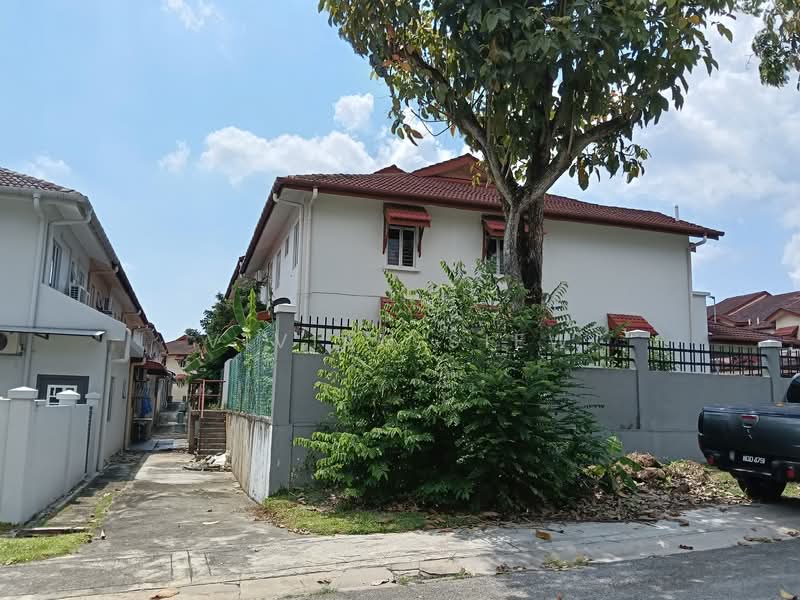 2-storey Terraced House for Sale in Denai Alam (Shah Alam) - Vivian Siew - Exterior - PropertyGuru.com.my