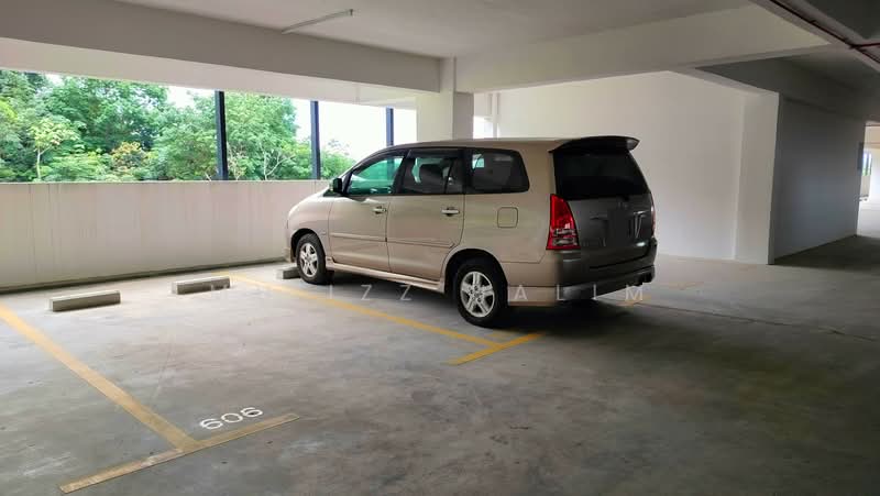 Apartment for Sale at Vista Hijauan - Mu'izz Halim - Car Park - PropertyGuru.com.my