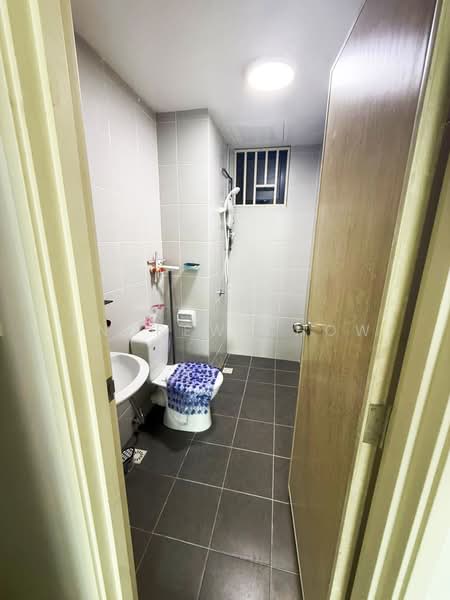 One Foresta untuk Untuk Disewa - RM 1,600 /bulan, Apr 2026 - Bathroom - PropertyGuru.com.my