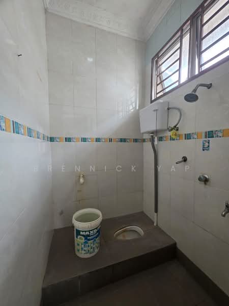 2-storey Terraced House for Sale in Taman Setia Indah (Tebrau) - Brennick Yap - Bathroom - PropertyGuru.com.my