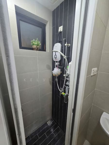 Service Residence for Rent at H2O Residences - Kelvin Lim - Bathroom - PropertyGuru.com.my