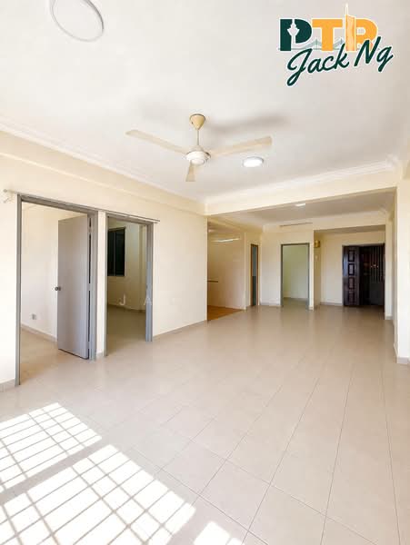 Apartment for Sale at Vista Perdana Apartment - Jack Ng - Living Room - PropertyGuru.com.my