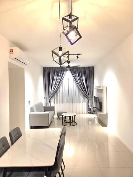Savvy @ Riana Dutamas untuk Untuk Disewa - RM 2,450 /bulan, Mac 2026 - Living Room - PropertyGuru.com.my