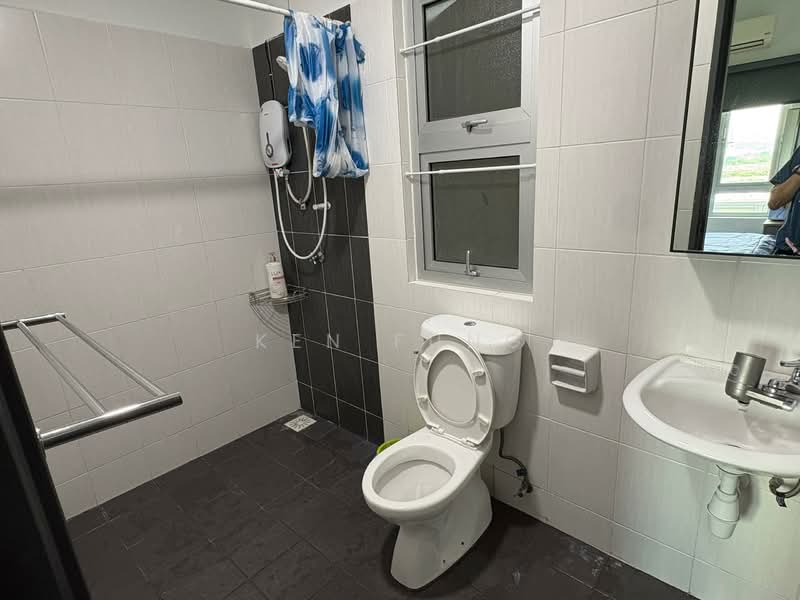 Service Residence for Rent at Saville @ Kajang - Ken Fung - Bathroom - PropertyGuru.com.my