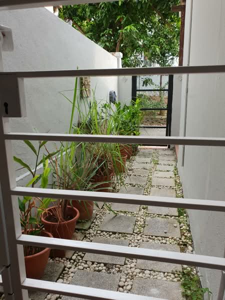 2-storey Terraced House for Sale in Ara Damansara (Selangor) - Celine Chin - Exterior - PropertyGuru.com.my