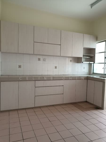2-storey Terraced House for Sale in Ara Damansara (Selangor) - Celine Chin - Kitchen - PropertyGuru.com.my