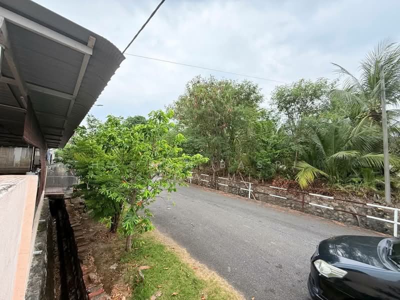 Semi-Detached House for Sale in Taman Bukit Margosa (Ampangan) - Hassan Basri Suhaimi - Exterior - PropertyGuru.com.my