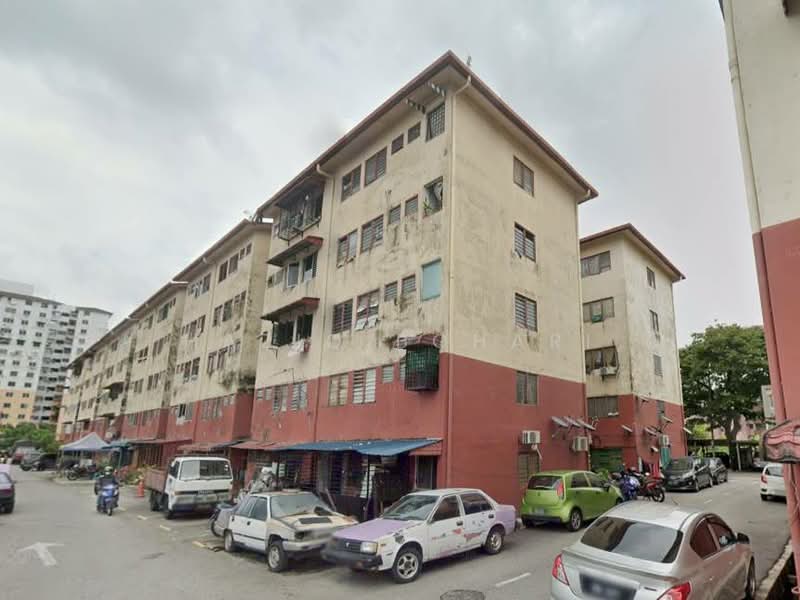 Apartment for Rent at Taman Petaling Utama Flat - Haziq Bohari - Exterior - PropertyGuru.com.my
