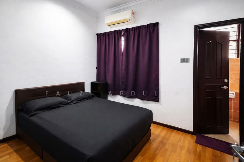 Terraced House for Sale in Putra Heights (Subang Jaya) - Fauzi Abdullah - Bedroom - PropertyGuru.com.my
