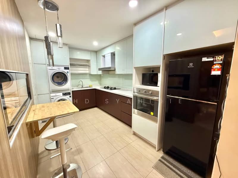 Platinum Lake PV 12 untuk Untuk Disewa - RM 2,500 /bulan, Mac 2026 - Kitchen - PropertyGuru.com.my