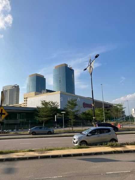 The Lakefront @ SouthKey - Shop Offices untuk Untuk Dijual - RM 1,999,000, Apr 2026 - Exterior - PropertyGuru.com.my